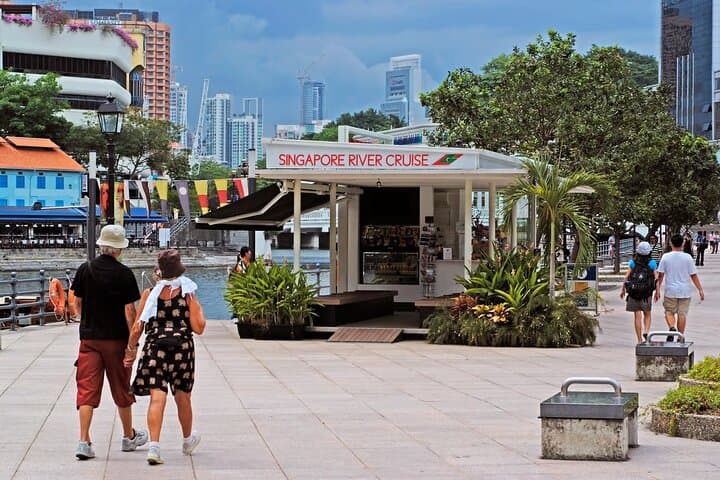 Singapore River Bumboat Cruise — Clarke Quay Flexible Ticket photo 3