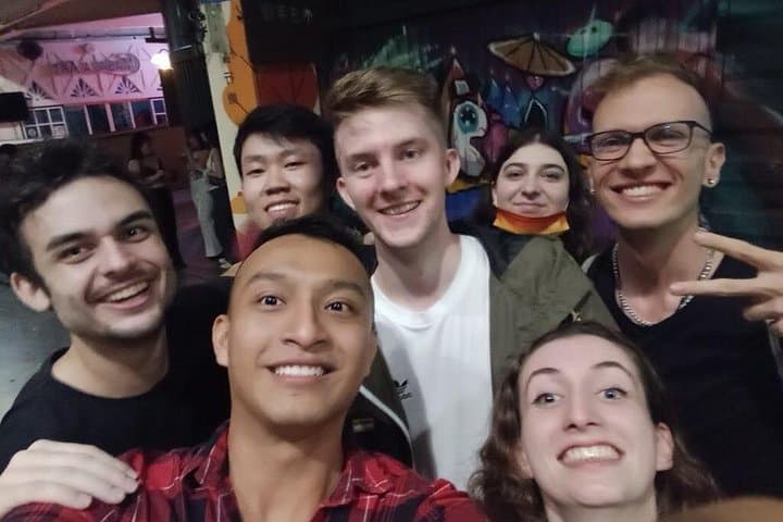 Taipei Night Owls Pub Crawl: Maji Square to Taipei 101 Metro Bar Tour photo 1