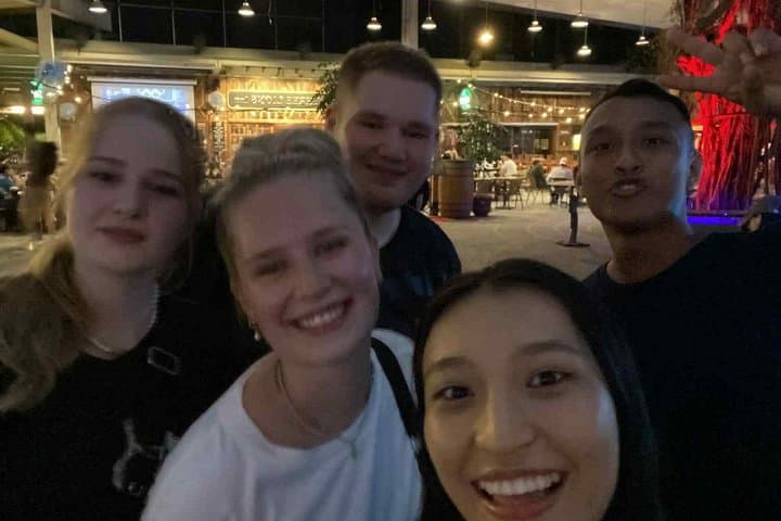 Taipei Night Owls Pub Crawl: Maji Square to Taipei 101 Metro Bar Tour photo 2
