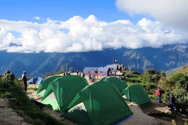 Private 4-Day Inca Trail Trek to Machu Picchu: Classic Route