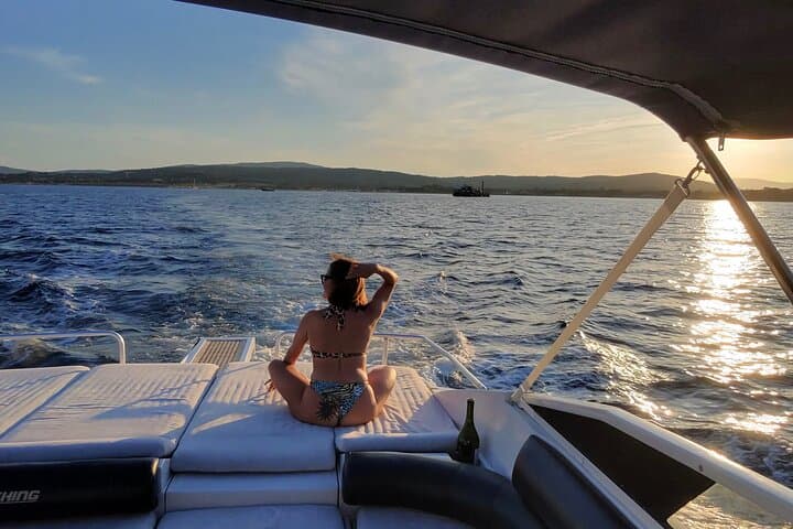 Saint-Tropez Private Sunset Yacht Charter in Baie de Canoubiers photo 5