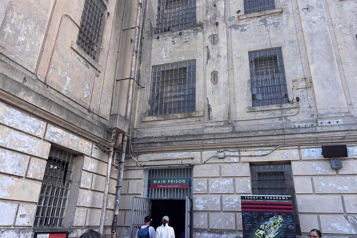 Alcatraz Island Prison Tour & Golden Gate Bay Cruise — Official Ferry Experience photo 4