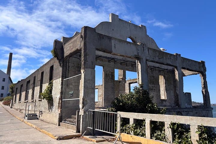 Alcatraz Island Prison Tour & Golden Gate Bay Cruise — Official Ferry Experience photo 2