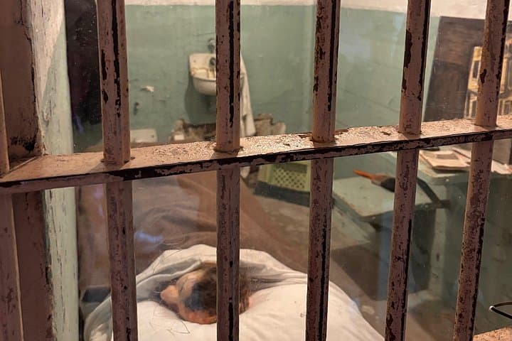 Alcatraz Island Prison Tour & Golden Gate Bay Cruise — Official Ferry Experience photo 1
