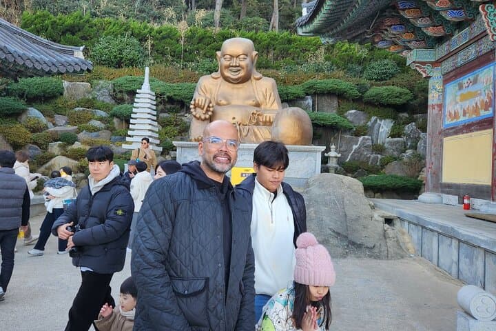 Busan Layover Shared Tour: 8-Hour Coastal Highlights from Haedong Yonggungsa to Gamcheon photo 5