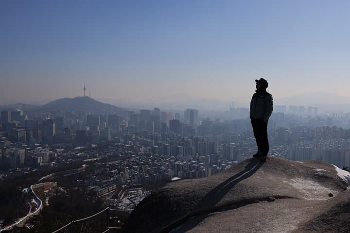 Seoul Hidden Trails: Inwangsan Hike & Seochon Walking Tour photo 5