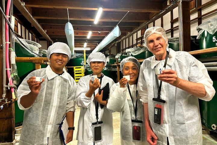Iiyama Temple and Sake Brewery Day Trip from Nagano: Temples, Dolls & Mizuo Sake