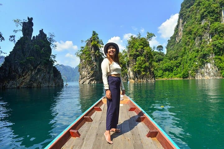Cheow Lan Lake Day Tour: Cave Hike, Rafthouse Lunch & Kayaking from Khao Lak
