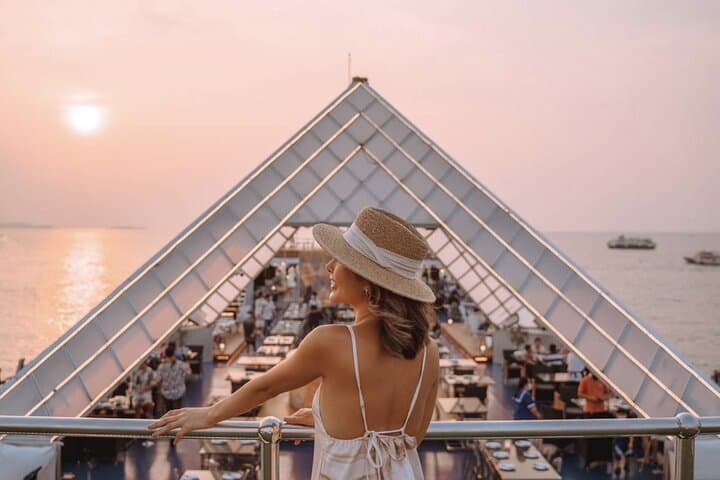 Pattaya Ocean Sky Dinner Cruise — Sunset Cabaret, Fresh Seafood & Night Views photo 5