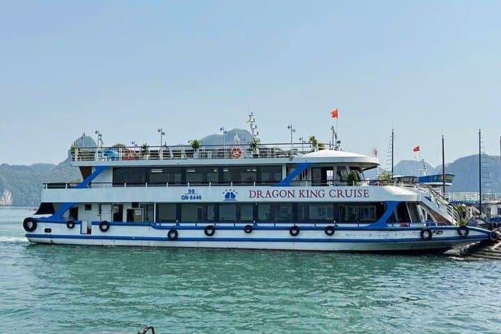 Halong Bay Full-Day: Sung Sot Cave, Kayaking & Ti Top Island (From Hanoi) photo 5