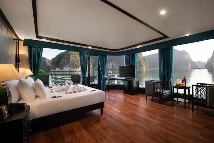 Aspira 2-Day Luxury Cruise: Halong & Lan Ha Bay with Kayaking photo 3