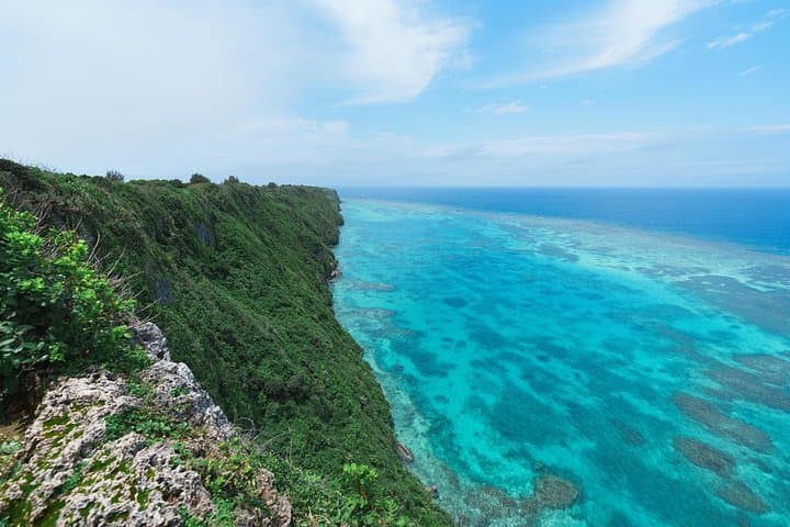 Private Half-Day Miyako Island Tour — Yonaha Maehama, Irabu Bridge & Local Photo Guide photo 4