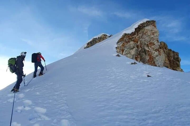 Yala Peak Climbing: Your Gateway to the Himalayas' Beginner Summits photo 6