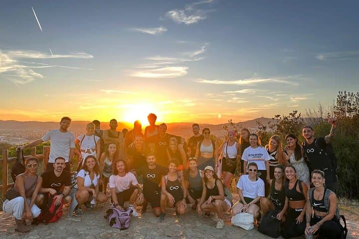 Montjuïc Cable Car to the Beach: Panoramic Barcelona in 3 Hours photo 4