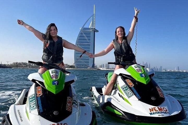 Jet Ski the Burj Al Arab: 30-Min Dubai Skyline Sea Adventure photo 4