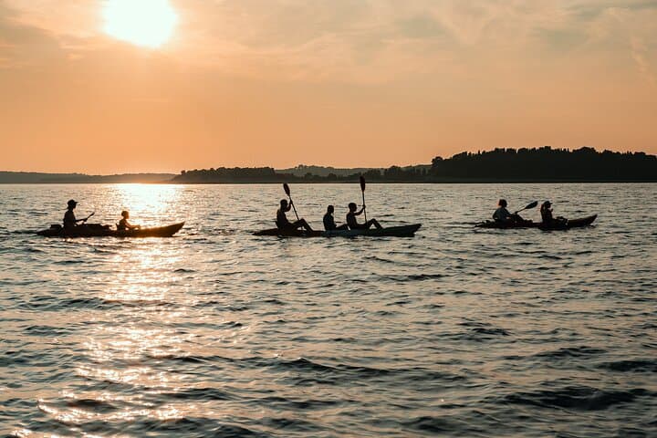 Paddle to Sveti Jerolim and Kozada: Kayak, Snorkel & Cliff Jump from Pula photo 3