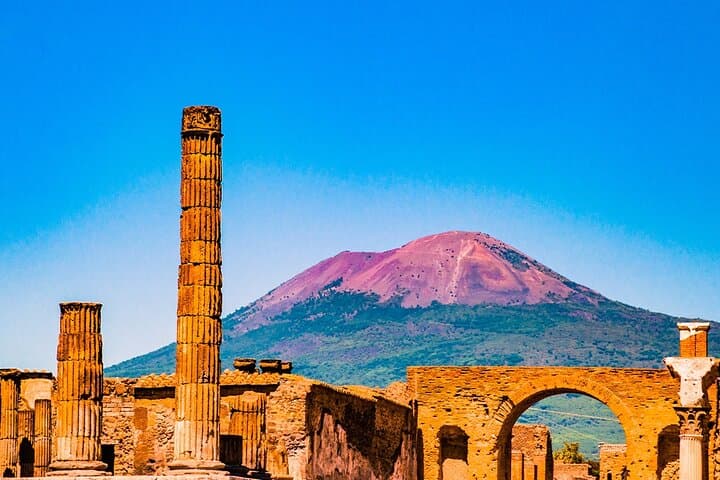 Naples MegaPass: Pompeii, Vesuvius & Top Historic Tours
