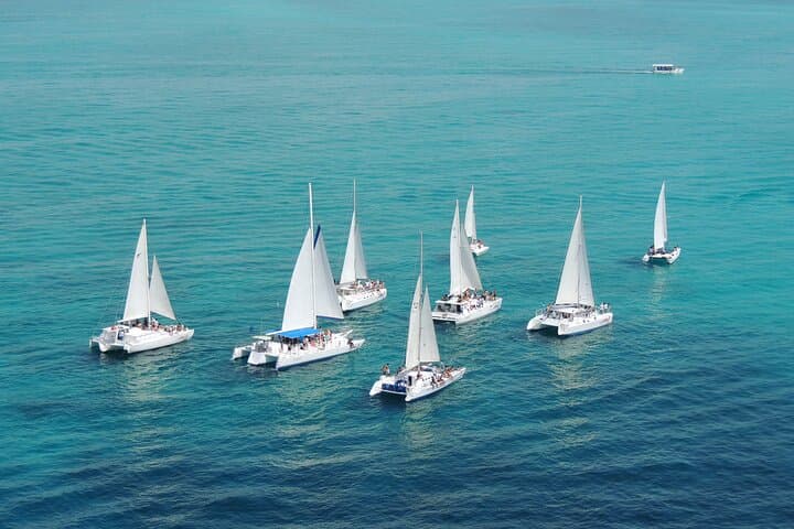Isla Mujeres Catamaran Private Tour from Cancun — Snorkel, Beach Club & Open Bar photo 3