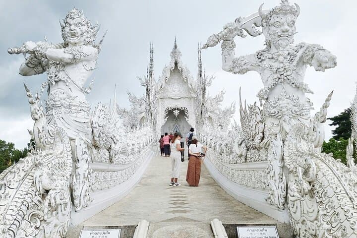 Chiang Rai Day Tour: Golden Triangle, White Temple & Hot Springs from Chiang Mai