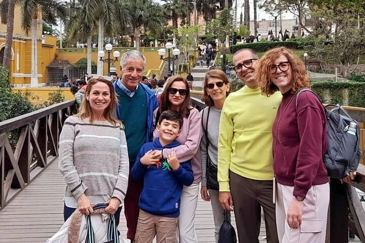 Barranco Art, Culture & Secret Bayside Views Walking Tour