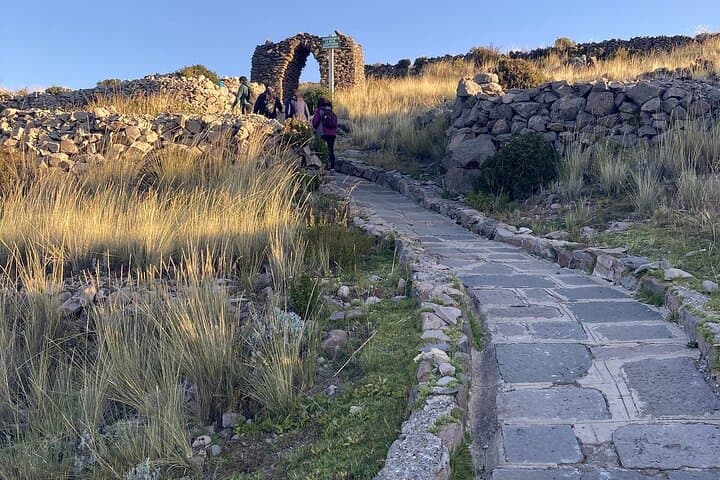 Uros & Taquile Day Tour: Lake Titicaca's Floating Islands and Andean Weaving photo 4