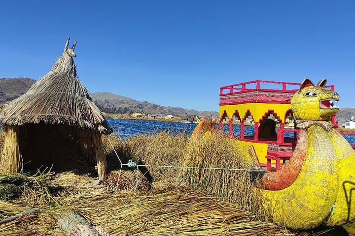 Uros & Taquile Day Tour: Lake Titicaca's Floating Islands and Andean Weaving photo 5