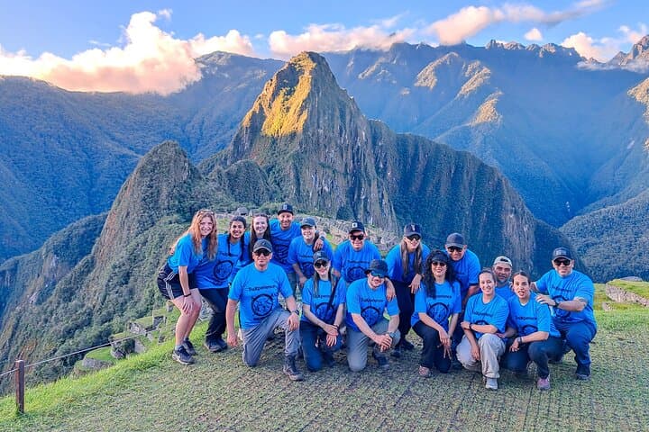 4-Day Inca Trail to Machu Picchu — Dead Woman’s Pass, Sun Gate Sunrise & Vistadome Return photo 2