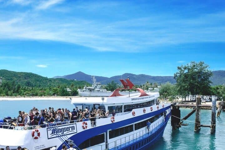 Ko Pha-ngan to Koh Tao Ferry Transfer — Songserm 1h45 Scenic Crossing photo 5
