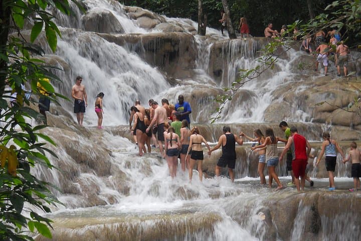 Blue Hole and Dunn's River Falls Day Tour — Climb, Swim & Jump in Ocho Rios photo 3