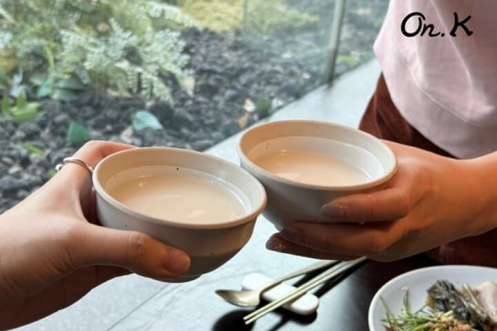 Seoul Joseon-Style Traditional Liquor Tasting & Storytelling Experience
