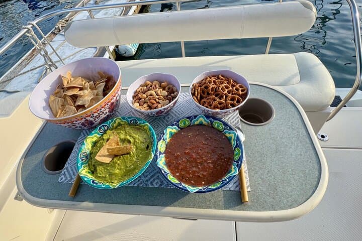 Luxury Yacht Charter and Arch Tour in Cabo San Lucas photo 6