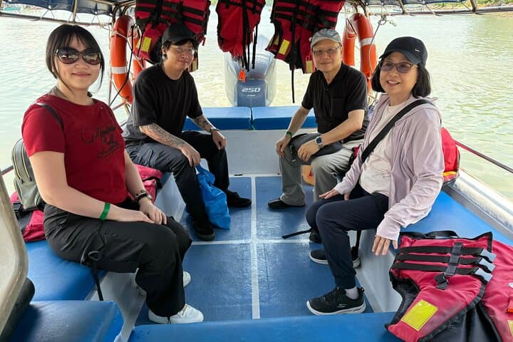 Tuba Island Secrets: Private Discovery Tour and Authentic Prawn Noodle Lunch photo 2