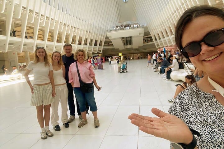 Financial District Walking Tour: History, Landmarks & 9/11 Memorial Route photo 5