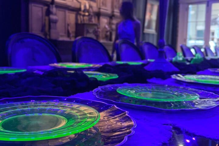 Adults-Only Haunted Pub Crawl in New Orleans’ French Quarter