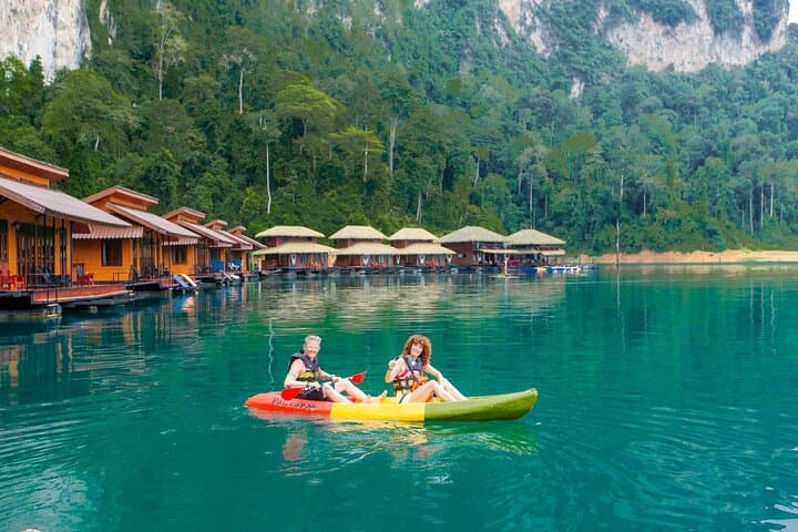 Cheow Lan Lake & Diamond Cave Day Trip from Khao Sok: Boat, Caves & Floating Rafthouse