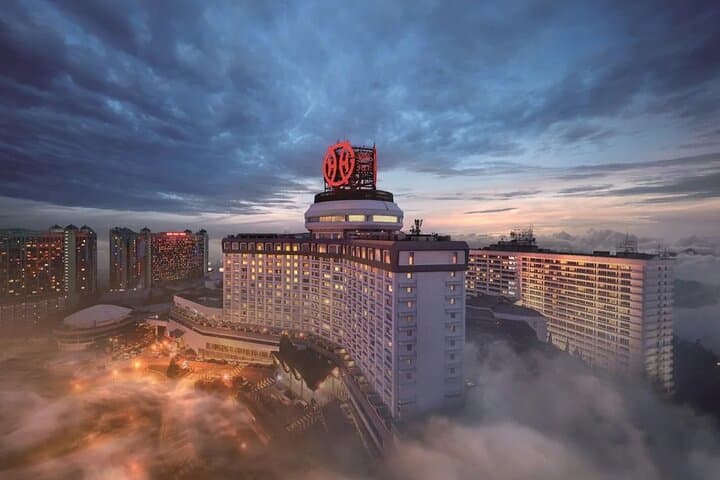 Private Genting Highlands & Batu Caves Day Tour from Kuala Lumpur