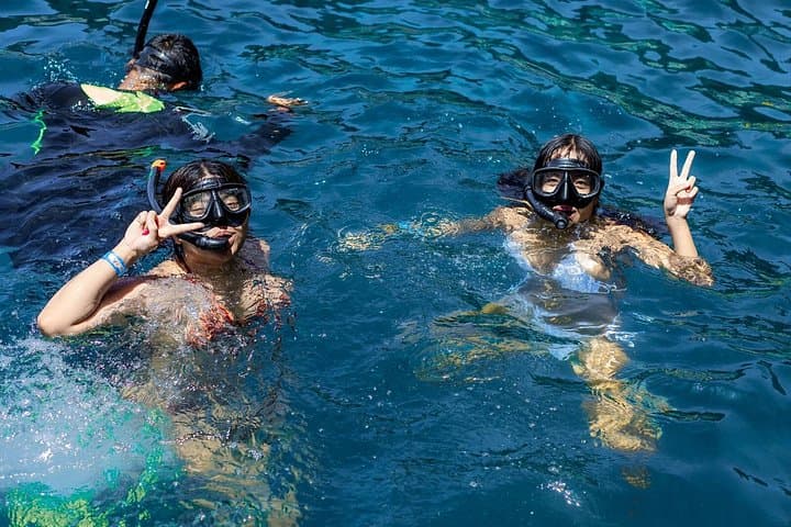 Koh Tao & Koh Nang Yuan 5-Point Snorkeling Day Trip photo 4