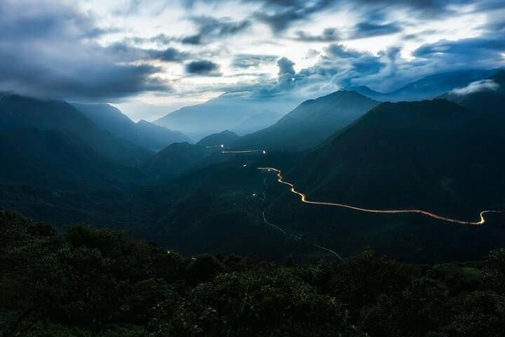 11-Day Vietnam Explorer: Trekking, History & Hidden Gems photo 5