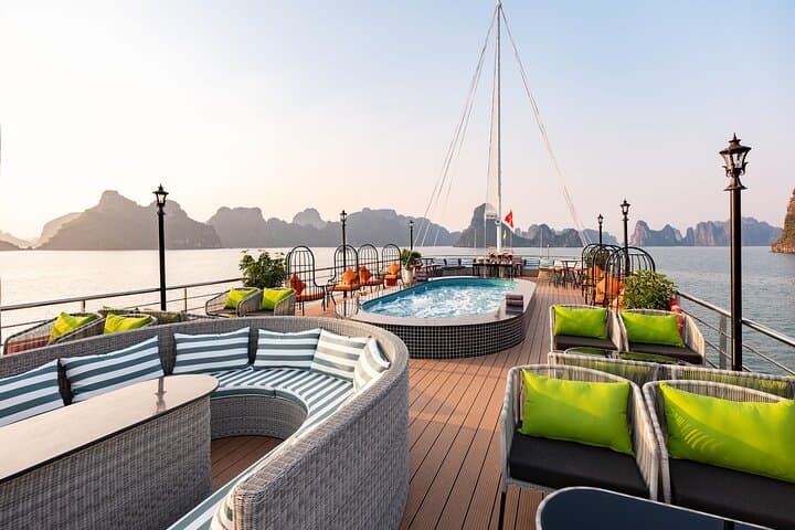 Amethyst Day Cruise: 1-Day Luxury Halong Bay Tour from Hanoi photo 4