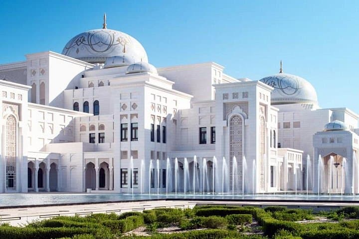 Private 3-Day Dubai & Abu Dhabi Highlights Tour — Burj Khalifa, Louvre & Sheikh Zayed photo 5