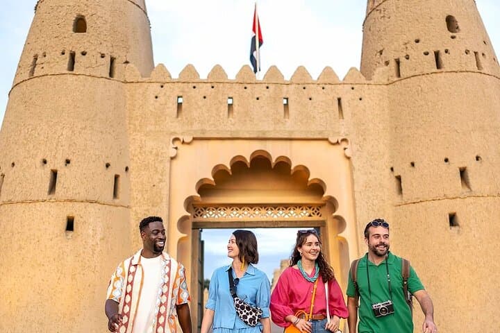 Full-Day Private Al Ain Tour: Forts, Oasis & Jebel Hafeet Drive