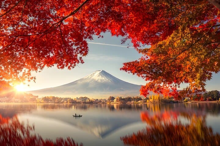 Private Mt. Fuji Day Trip from Tokyo: Chureito Pagoda, Kawaguchiko & Oshino Hakkai