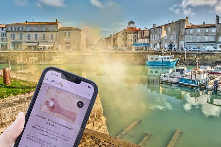 Outdoor Escape Game on Île de Ré — 2-Hour Magic Walk in Saint-Martin-de-Ré