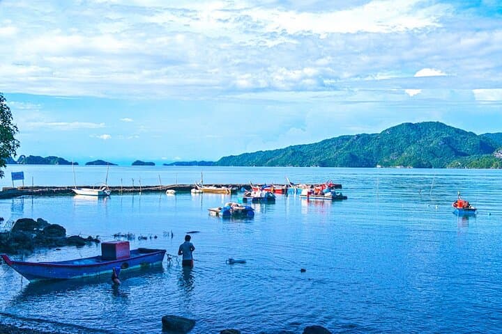 Tuba Island Secrets: Private Discovery Tour and Authentic Prawn Noodle Lunch photo 6