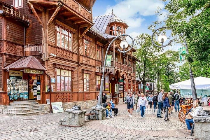 Private Zakopane Day Trip from Krakow — Gubałówka Funicular, Krupówki & Oscypek Tasting photo 1
