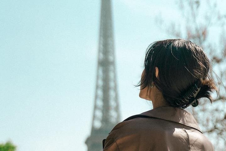 Eiffel Tower Vintage Photoshoot: Paris Film-Style Portrait Session photo 2