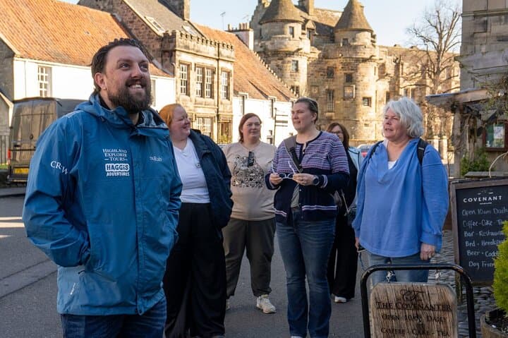Outlander Film Locations Day Trip from Edinburgh — Midhope, Doune & Blackness photo 4