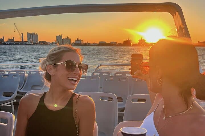 Sunset Happy Hour on the Sea Rocket: Fort Lauderdale Ocean & Intracoastal Cruise photo 3
