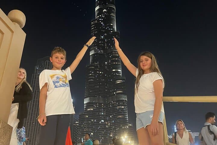 Dubai After Dark: Night Tour with Dubai Mall Fountain Show