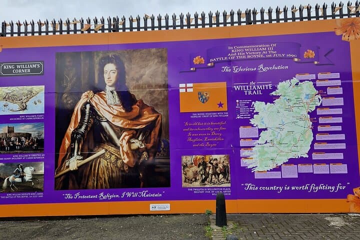 Belfast Troubles Walking Tour: West Belfast Murals & Peace Wall Walk photo 3